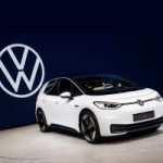 „Volkswagen“ pusę milijono elektromobilių pardavė anksčiau